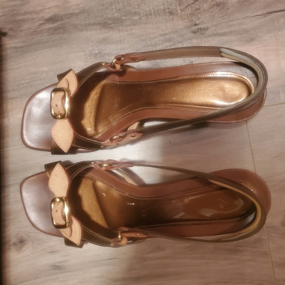 Louis Vuitton 👡 - Picture 3 of 3